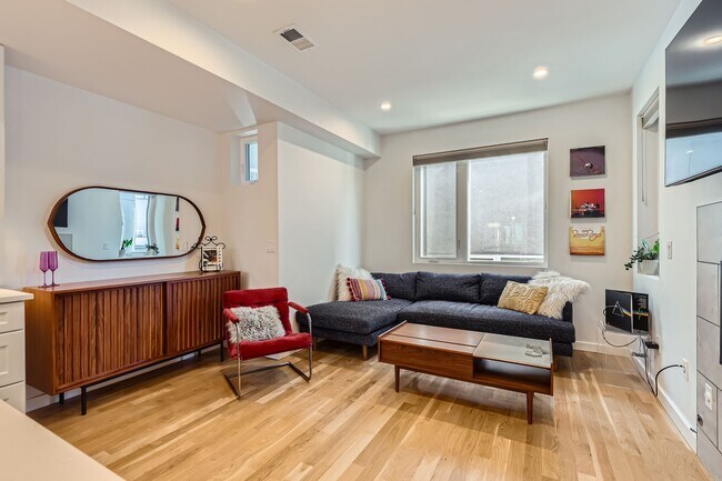 3880 W 13th Ave in Denver, CO - Building Photo - Building Photo