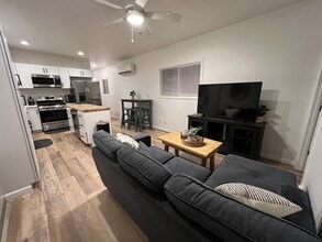 151 Northside Dr in Lander, WY - Building Photo - Building Photo