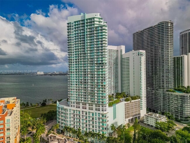 property at 1900 N Bayshore Dr