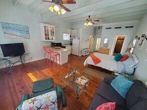 226 NE 1st Ave in Delray Beach, FL - Building Photo - Building Photo