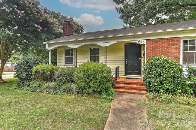 420 Seneca Pl in Charlotte, NC - Building Photo - Building Photo