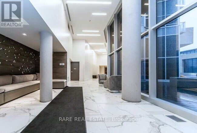 2916 Hwy 7 in Vaughan, ON - Building Photo - Building Photo