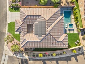 81890 Via Encinitas in La Quinta, CA - Building Photo