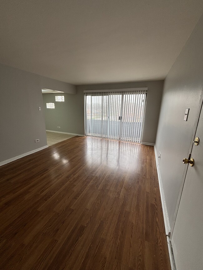 3113 Bernice Rd, Unit unit#6 in Lansing, IL - Building Photo - Building Photo