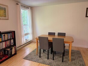 274 S Main St, Unit 43 in Providence, RI - Foto de edificio - Building Photo