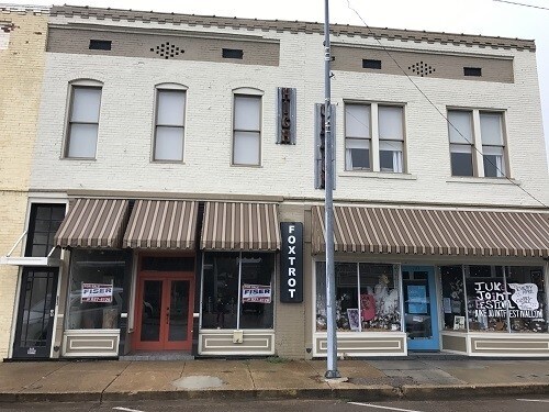 243-247 Delta Ave in Clarksdale, MS - Foto de edificio