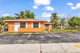 1451 NW 19th St in Fort Lauderdale, FL - Building Photo