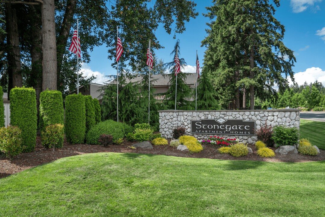 Stonegate Apartments in Lakewood, WA - Foto de edificio