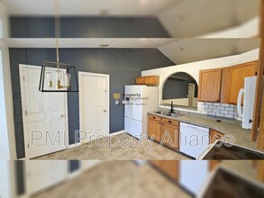 16044 Worthington Blvd in Mascotte, FL - Building Photo - Building Photo