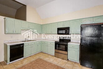 7330 Appling Meadow Cove in Cordova, TN - Building Photo - Building Photo