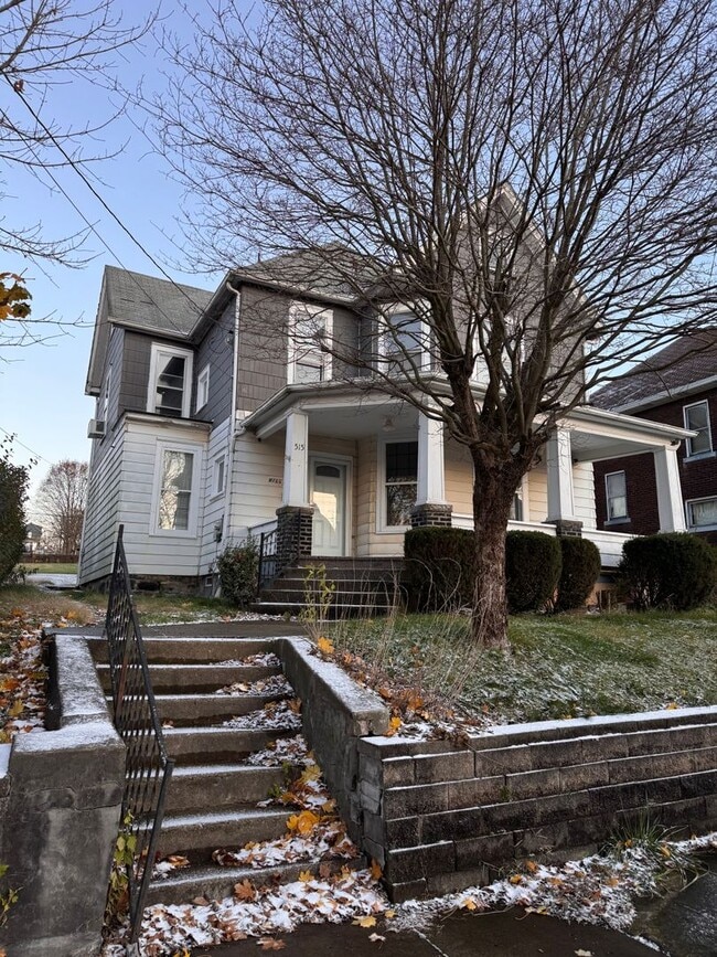 property at 515 Wallis Ave