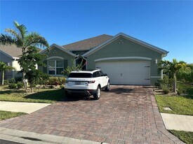 20419 Camino Torcido Lp in North Fort Myers, FL - Building Photo