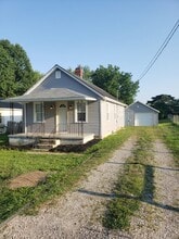 2448 W Fair Ave in Lancaster, OH - Foto de edificio - Building Photo