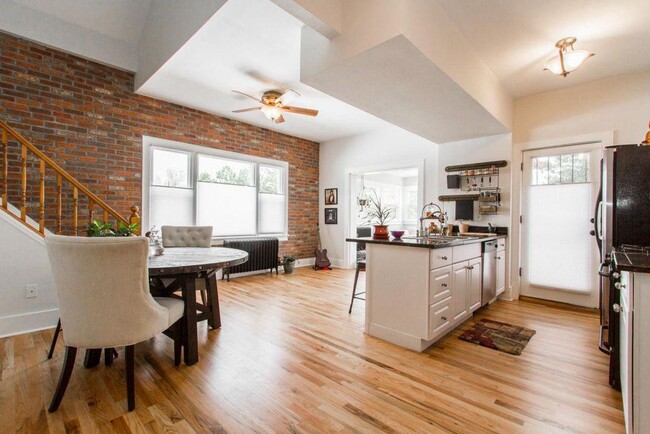 property at 1640 N Downing St