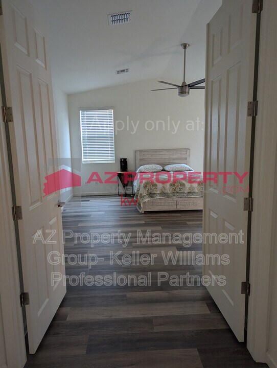 4225 W Granite Basin Dr in New River, AZ - Building Photo