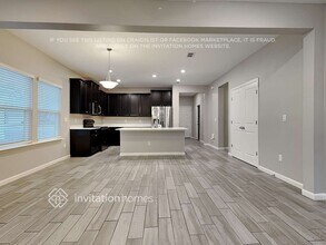 11293 Oyster Creek Rd in Jacksonville, FL - Foto de edificio - Building Photo