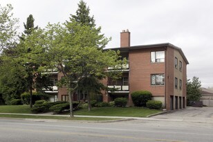 336 The West Mall in Toronto, ON - Building Photo