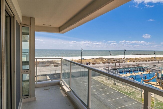 property at 170 W Broadway