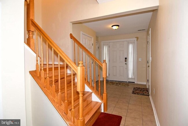 25445 Carberry Dr in Chantilly, VA - Building Photo - Building Photo
