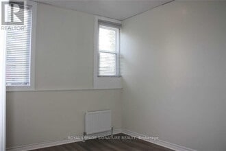 496 Horner Ave in Toronto, ON - Building Photo - Building Photo