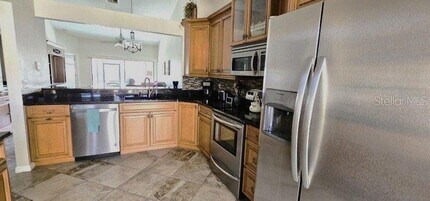 3920 Bal Harbor Blvd in Punta Gorda, FL - Building Photo - Building Photo