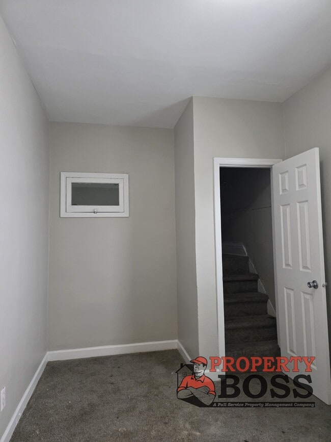 1584 W Taft St in Gary, IN - Building Photo - Building Photo