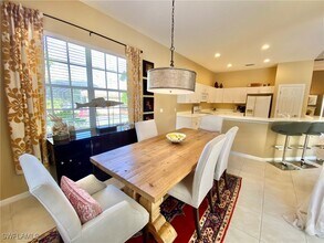 15590 Vallecas Ln in Naples, FL - Building Photo - Building Photo