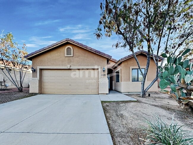 property at 1119 W Vineyard Rd