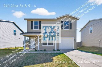 940 21st St in Hempstead, TX - Building Photo - Building Photo