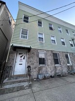 184 Walnut St, Unit 1 in Newark, NJ - Building Photo