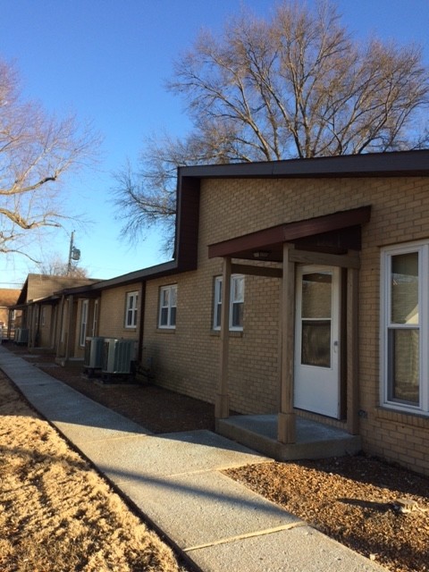 Hoyleton Park Apartments in Hoyleton, IL - Building Photo