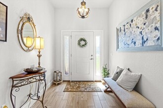 615 W Rexford Dr in Beverly Hills, FL - Foto de edificio - Building Photo