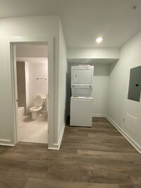 667 N 52nd St photo'