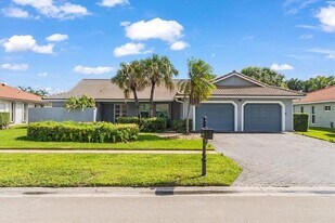 10082 Harbourtown Ct in Boca Raton, FL - Building Photo