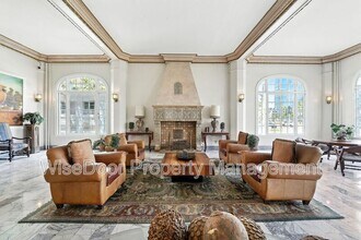 360 W Ocean Blvd in Long Beach, CA - Building Photo - Building Photo