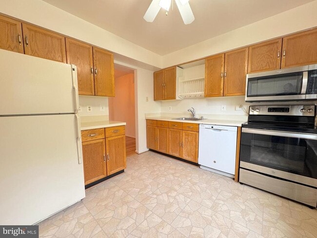 9021 Tyler Ct in Manassas, VA - Building Photo - Building Photo