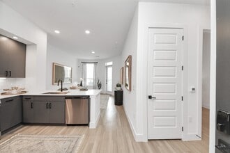 15635 Memorial Dr in Houston, TX - Building Photo - Building Photo