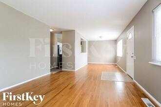 2625 Belair Terrace in Florissant, MO - Building Photo - Building Photo