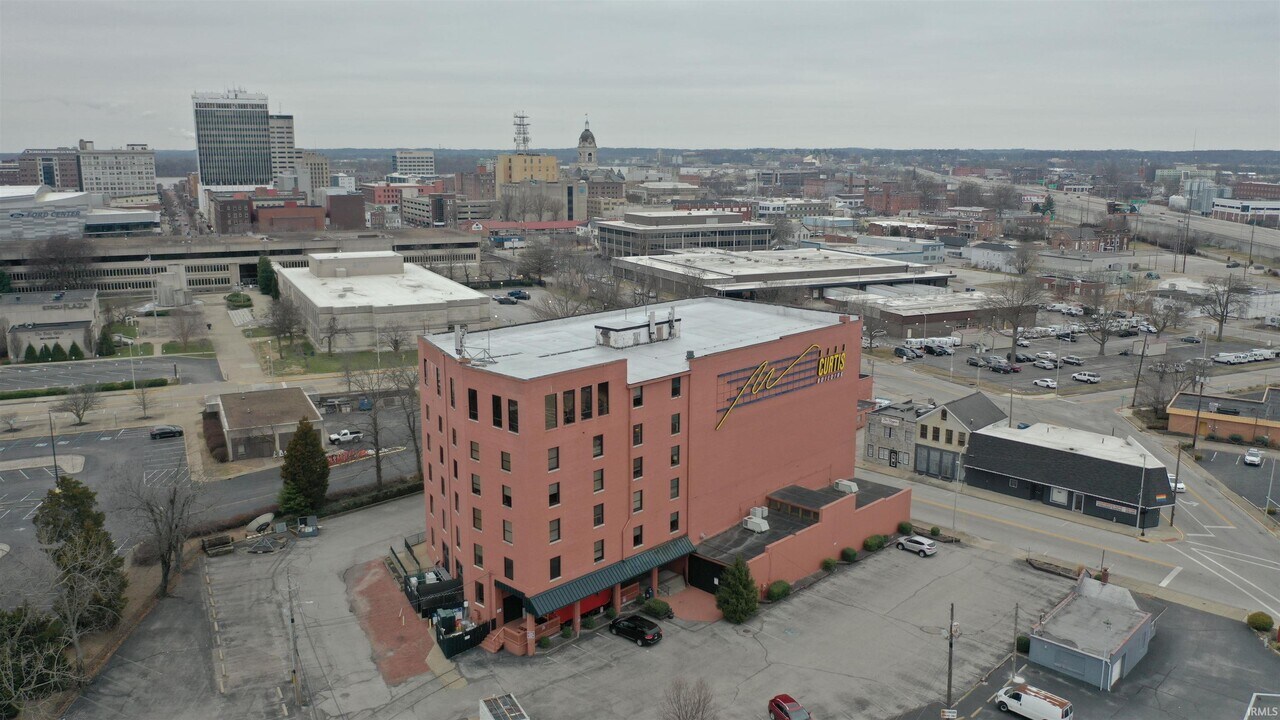 915 Main St in Evansville, IN - Building Photo