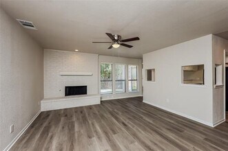 617 Via Miramonte in Mesquite, TX - Building Photo - Building Photo