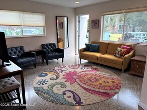 1350 Atlantic St in Melbourne Beach, FL - Foto de edificio - Building Photo