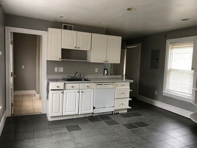 25 Porter St in Malden, MA - Building Photo - Building Photo