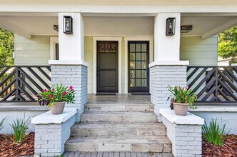 809 E Baker St in Tampa, FL - Building Photo - Building Photo