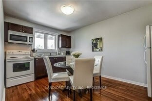 28 Holwood Ave in Toronto, ON - Building Photo