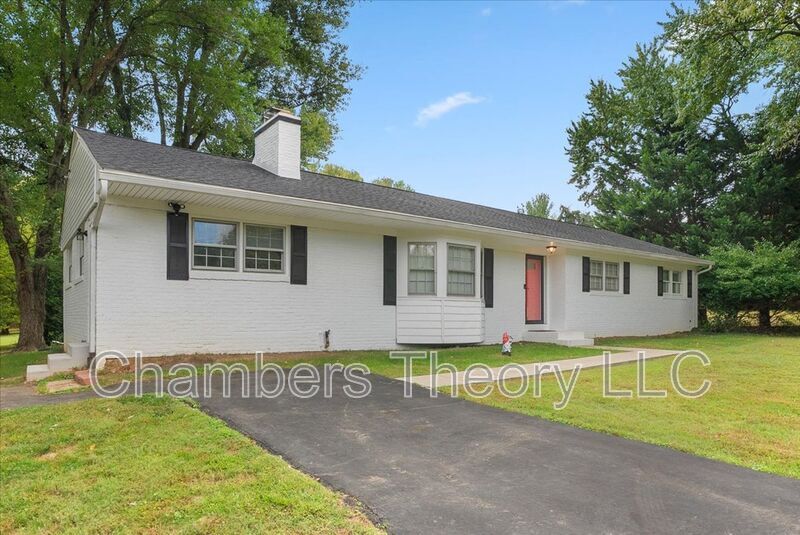 919 Ednor Rd in Silver Spring, MD - Foto de edificio