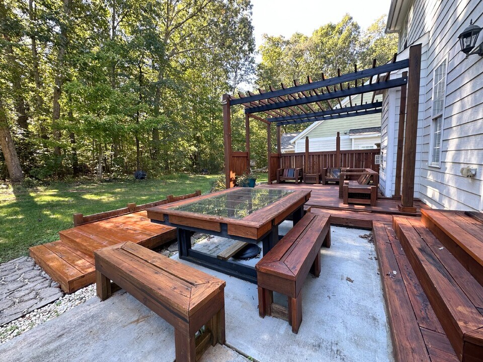 455 Powell Pl Ln in Pittsboro, NC - Building Photo
