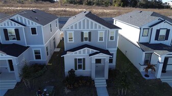 9628 Westside Hls Dr in Davenport, FL - Building Photo