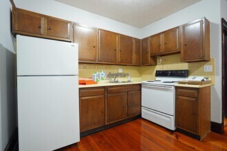 266 Chestnut Hill Ave in Boston, MA - Foto de edificio - Building Photo