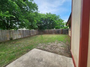 2107 Lazy Ridge Dr in Killeen, TX - Building Photo - Building Photo