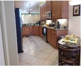 15617 Aurora Lake Cir in Wimauma, FL - Foto de edificio - Building Photo